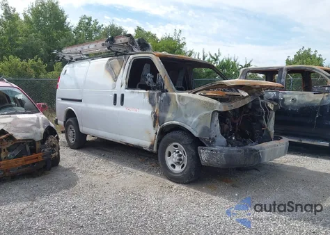 2020 Chevrolet Express Cargo Rwd 2500 Regular Wheelbase Wt from USA, damaged, VIN 1GCWGAFG7L1270907